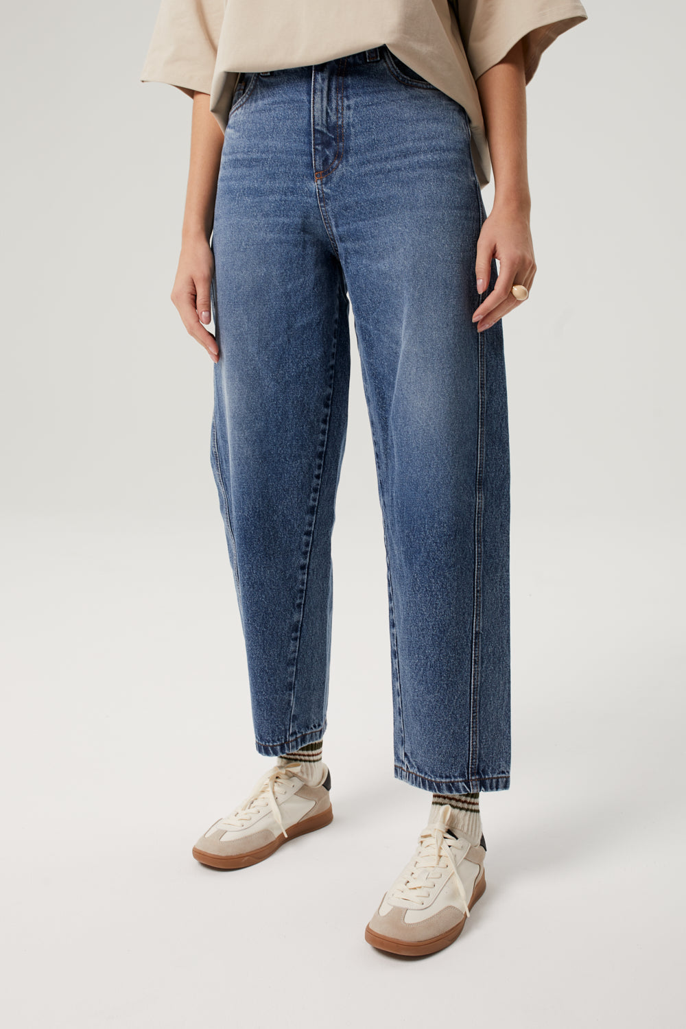 Spodnie Carrot Jeans