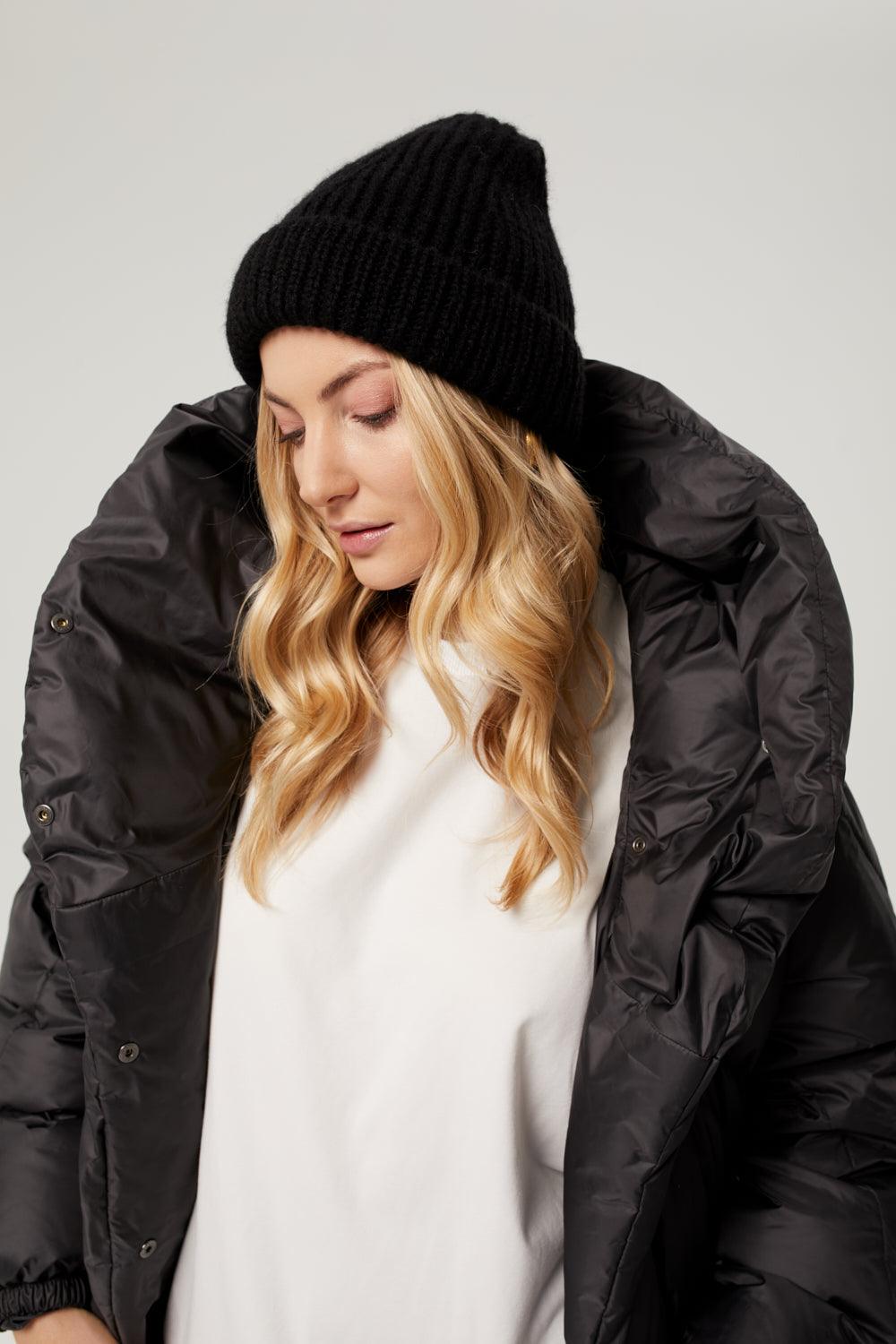 Czapka Beanie Black - OH MESS