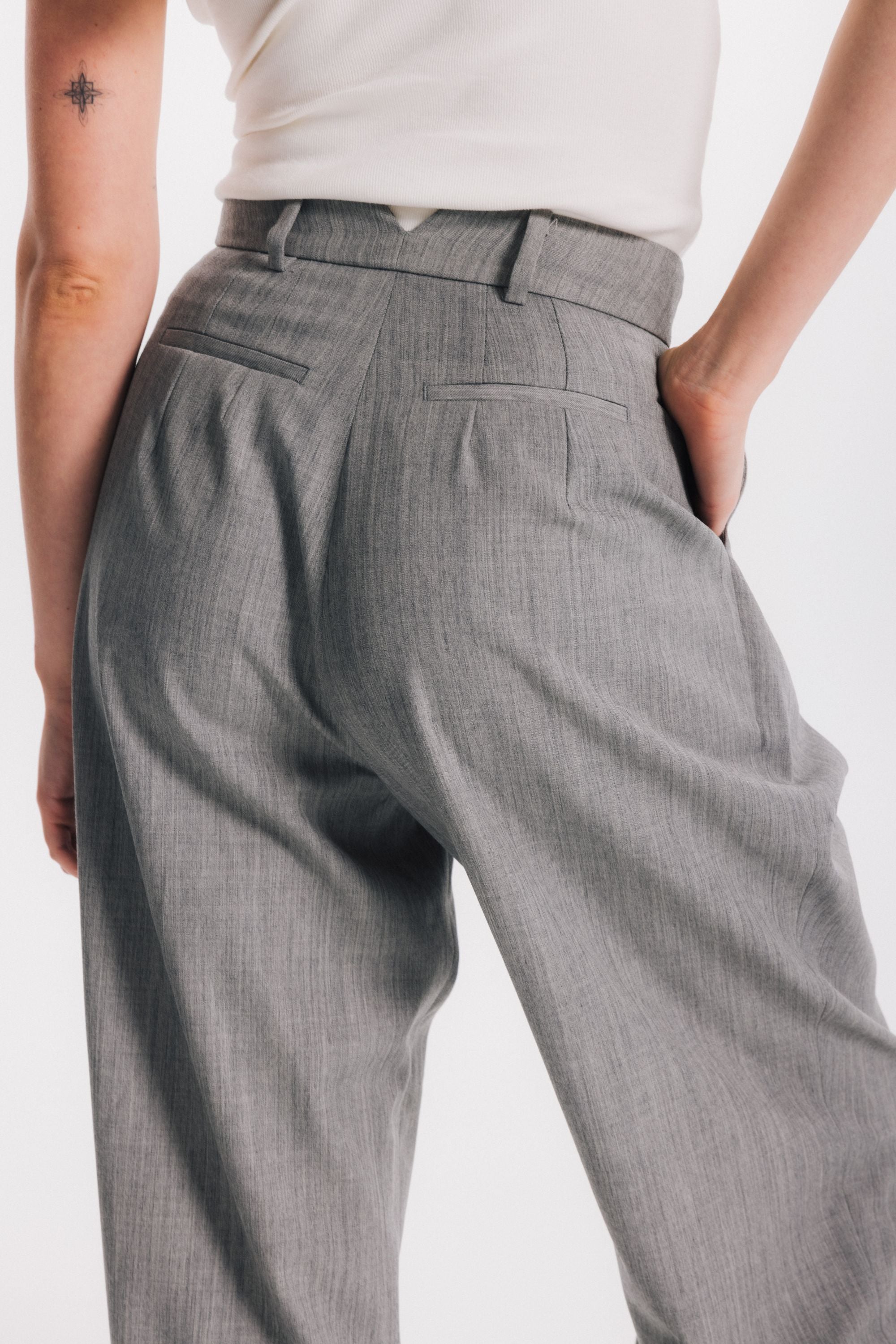 Clyde Gray Wool trousers
