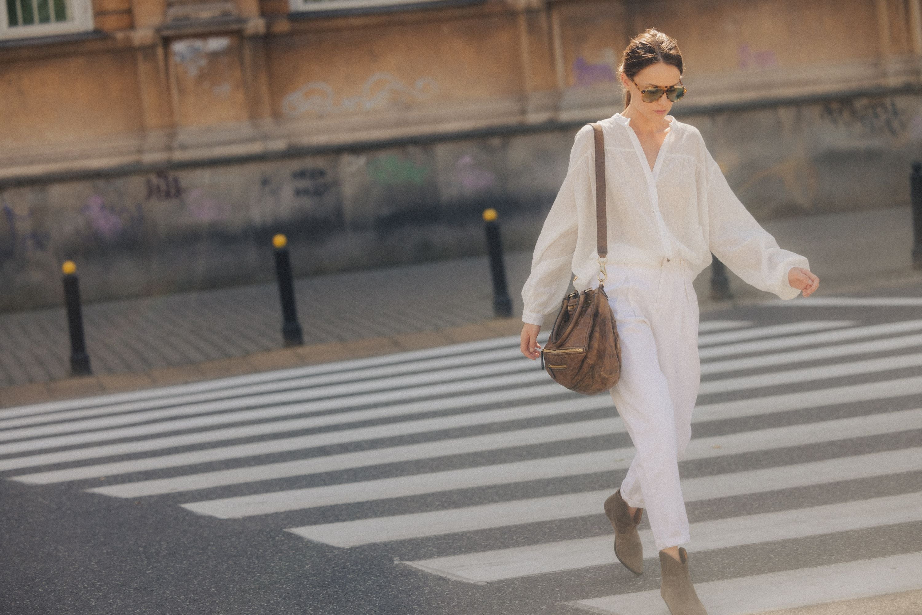 Baggy Natural trousers