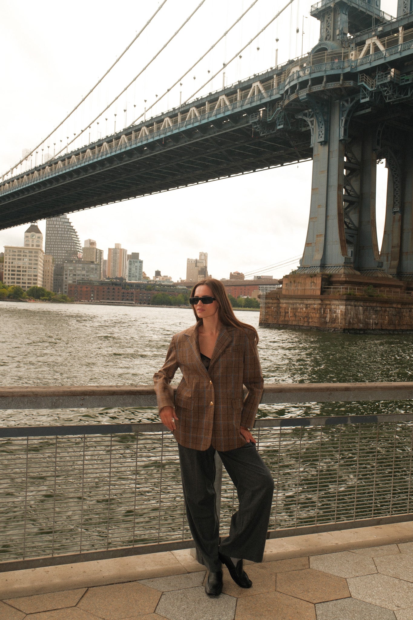 Modest Graphite trousers